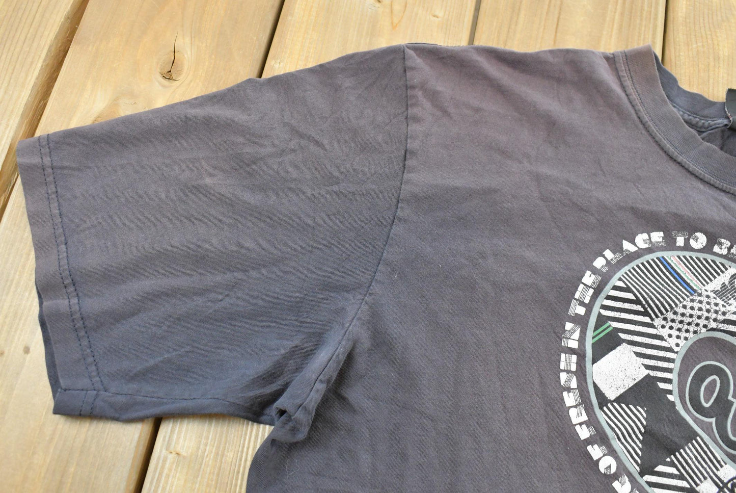 Vintage 1990s Southpole Graphic Print T-Shirt Mens L