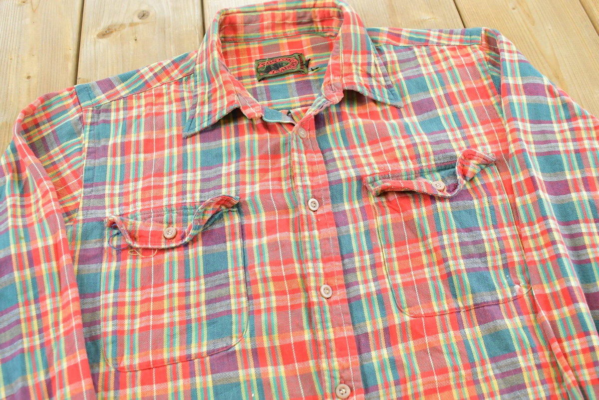 Vintage 1990s Boston Traders Plaid Flannel Button Up Shirt Men's M