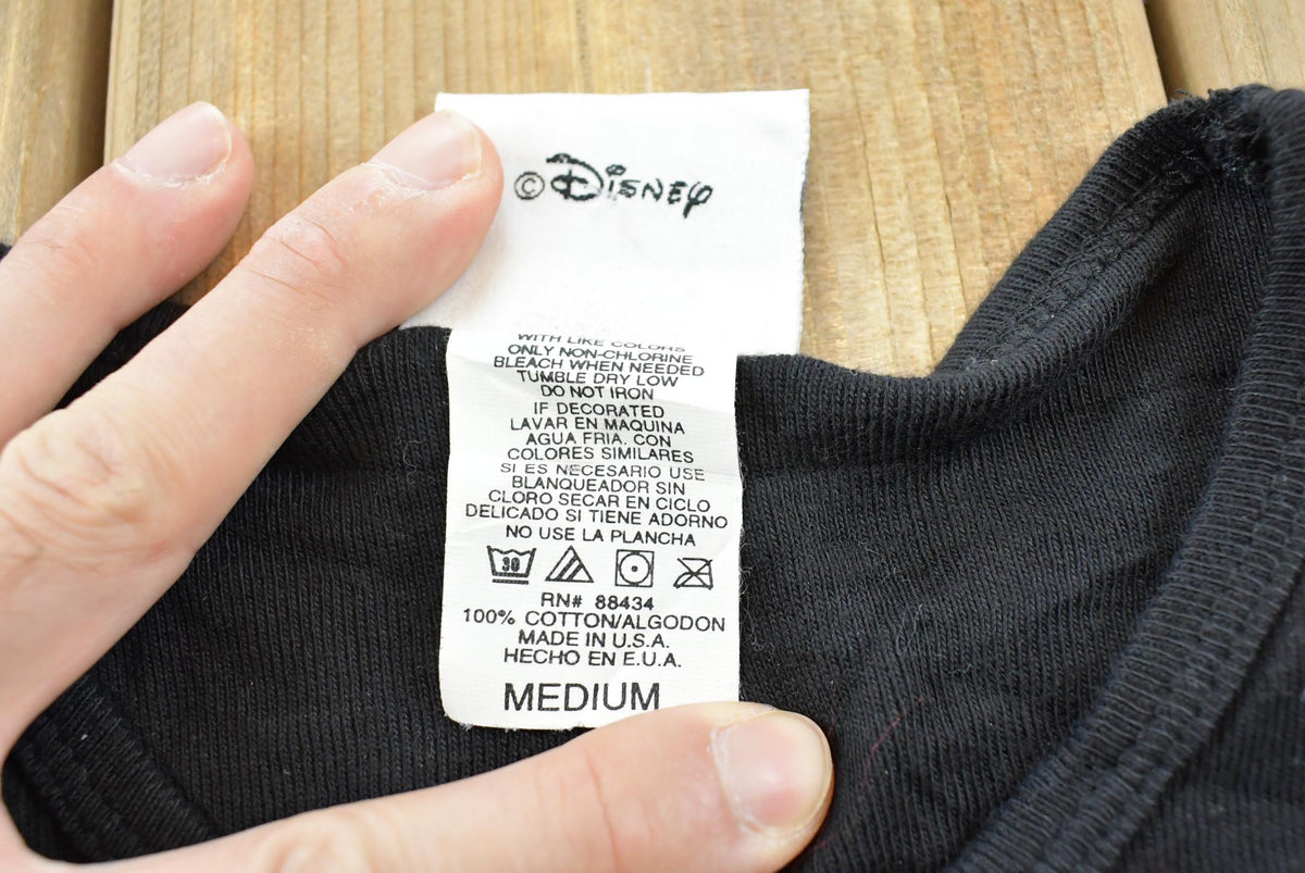Vintage 2000 Walt Disney World Millennium T-Shirt Women's M