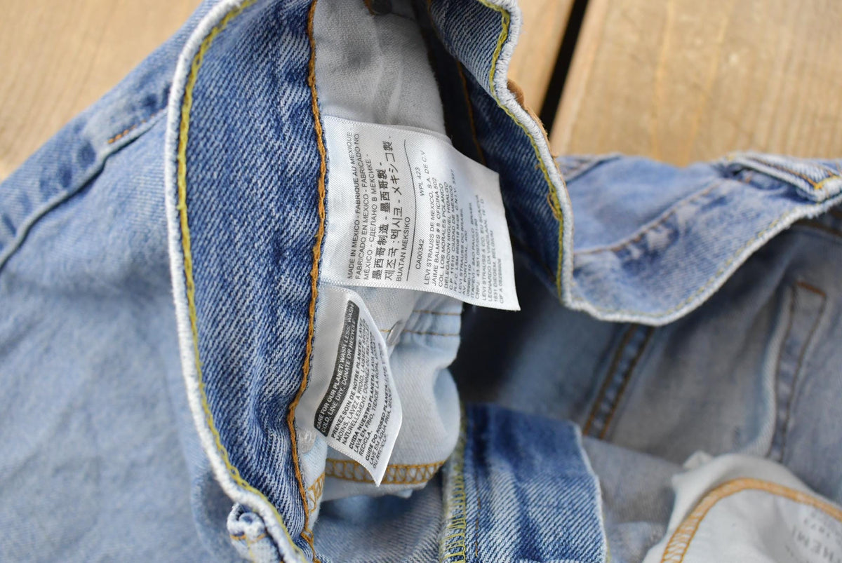 Vintage 2000s Levi's 505 Denim Jeans Men's 36 x 27