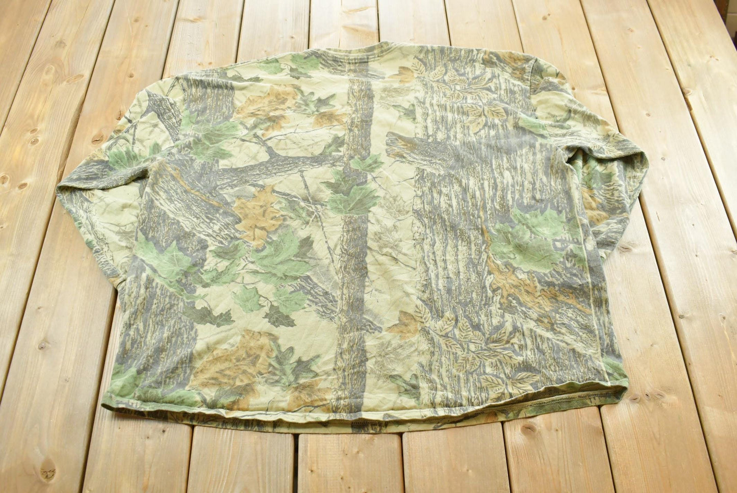 Vintage 1990s RealTree Camo Long Sleeve T-Shirt Men's 3XL / 90s Hunting Outdoors / Pocket Tee / Streetwear