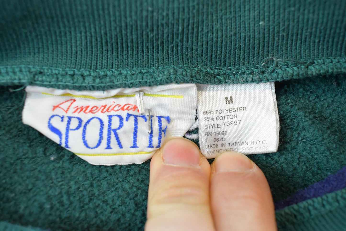 Vintage 1990s American Sportif Flower Embroidered Collared Crewneck Mens S
