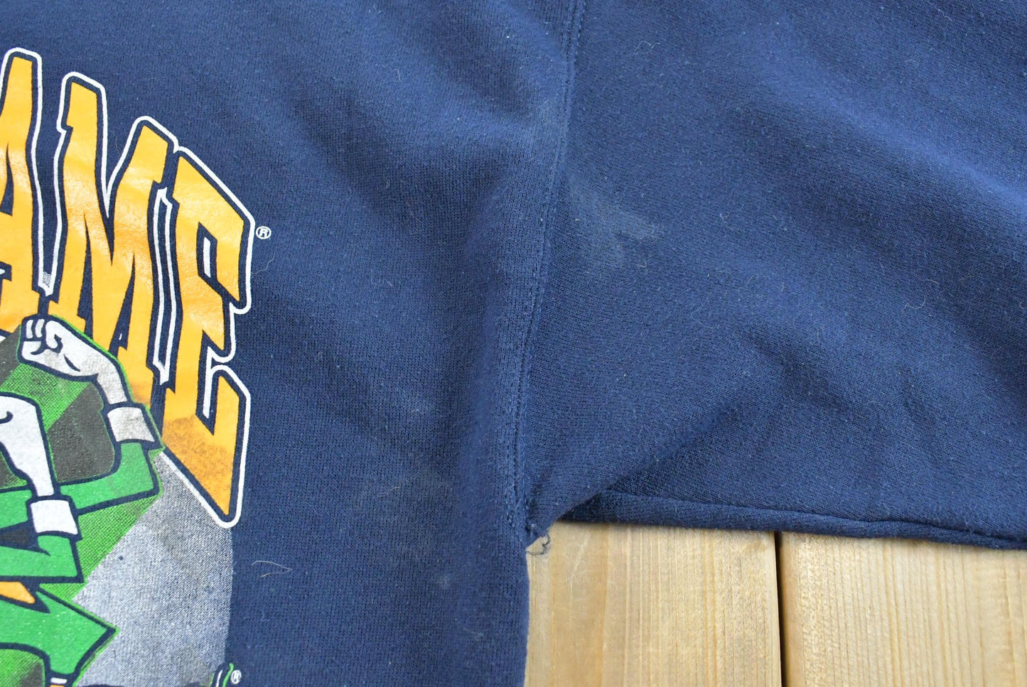 Vintage 1990s University of Notre Dame Fighting Irish Crewneck Sweatshirt Men's M / Made in USA / 90s Collegiate / NCAA