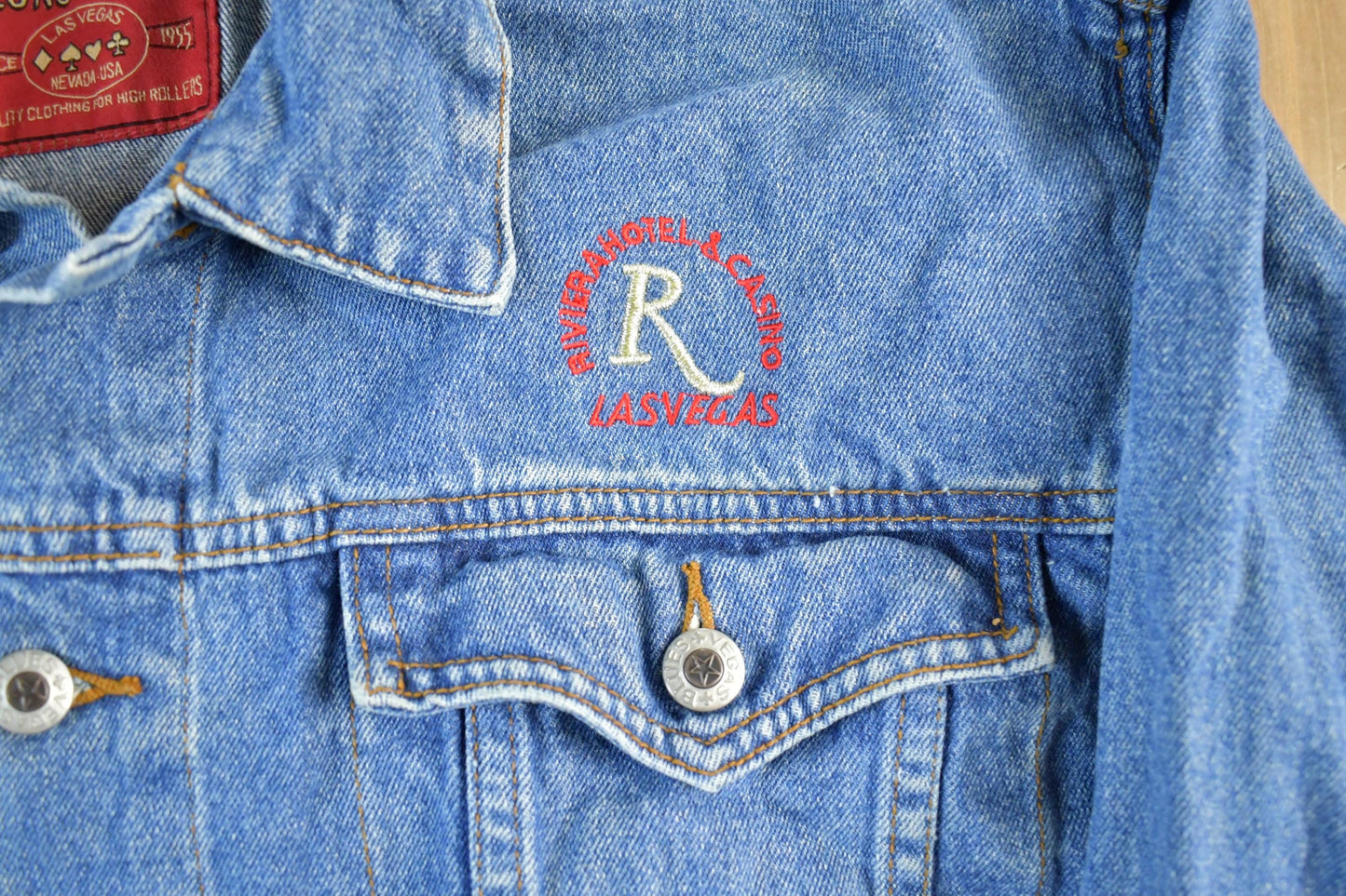 Vintage 1990s Riviera Casino Denim Jean Trucker Jacket Men's Small