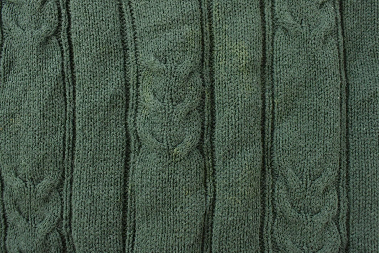 Vintage 1990s Gant Cable Knit V Neck Cricket Sweater Men's Large