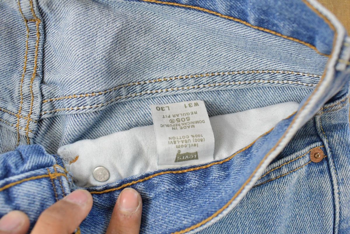 Vintage 2000s Levi's 505 Regular Fit Denim Jeans Men's 30 x 28