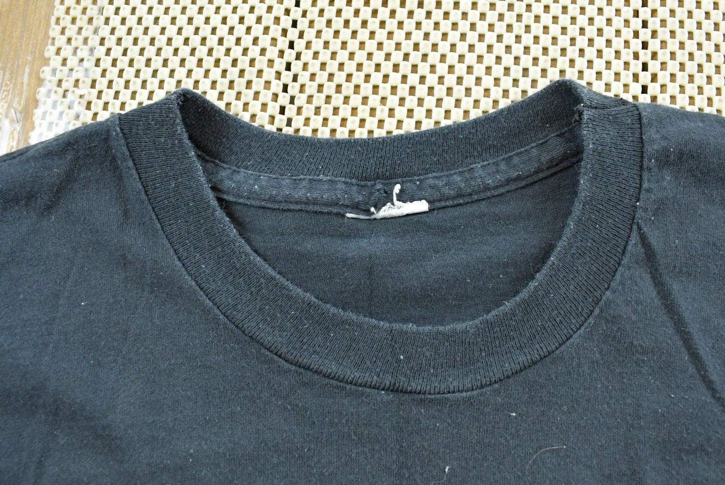 Vintage 1990s Black Blank Pocket T-Shirt Men's L