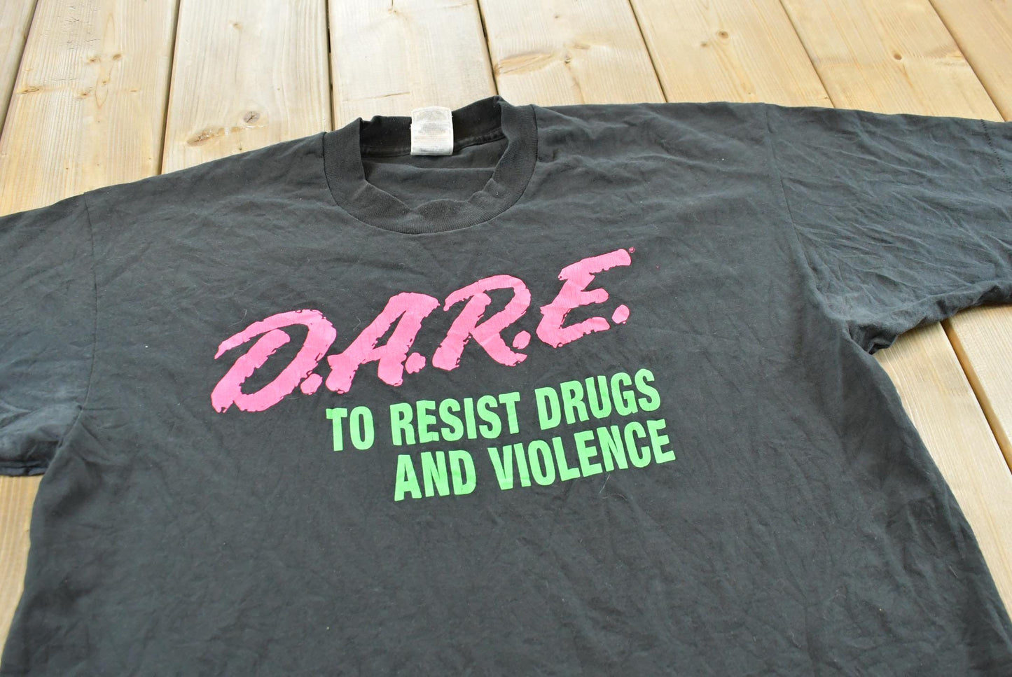 Vintage 1990s Dare to Resist Drugs And Violence Souvenir T-Shirt Men's XL