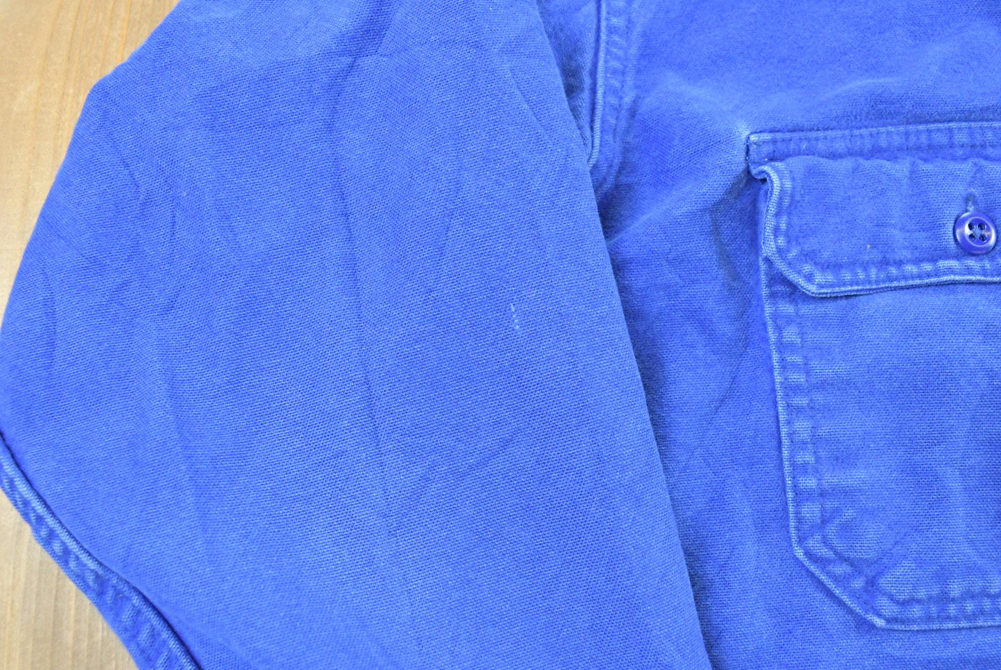 Vintage 1990s Woolrich Chamois Blue Button Up Shirt Men's L