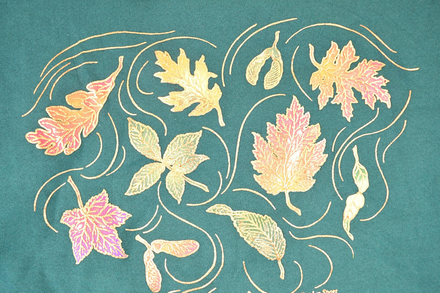 Vintage 1990s Gopher Sport Collared Leaf Design Graphic Print Collared Sweatshirt Women's L