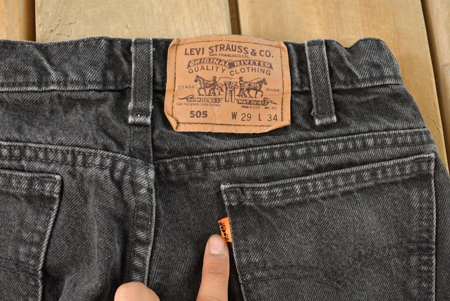 Vintage 1990s Levi's Orange Tab 505 Regular Straight Denim Jeans Men's 27 x 32