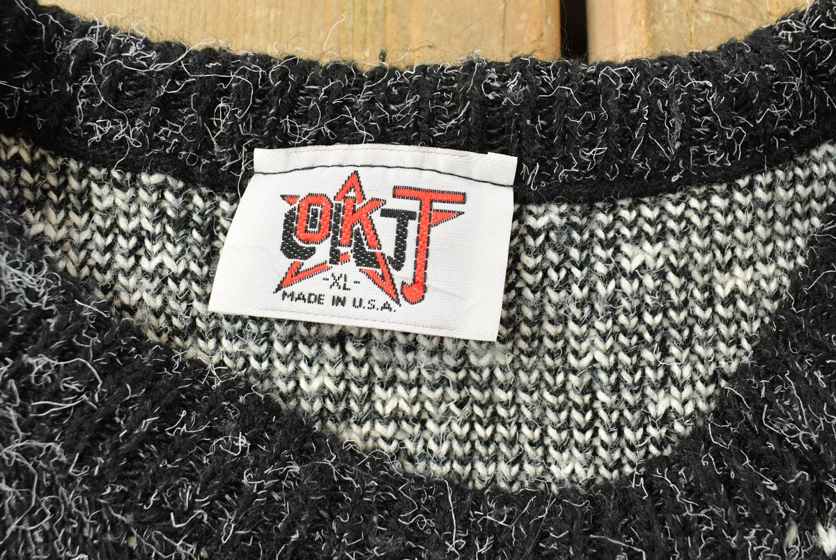 1990s Vintage Knit Pullover Sweater Men's M from propervintagecanada