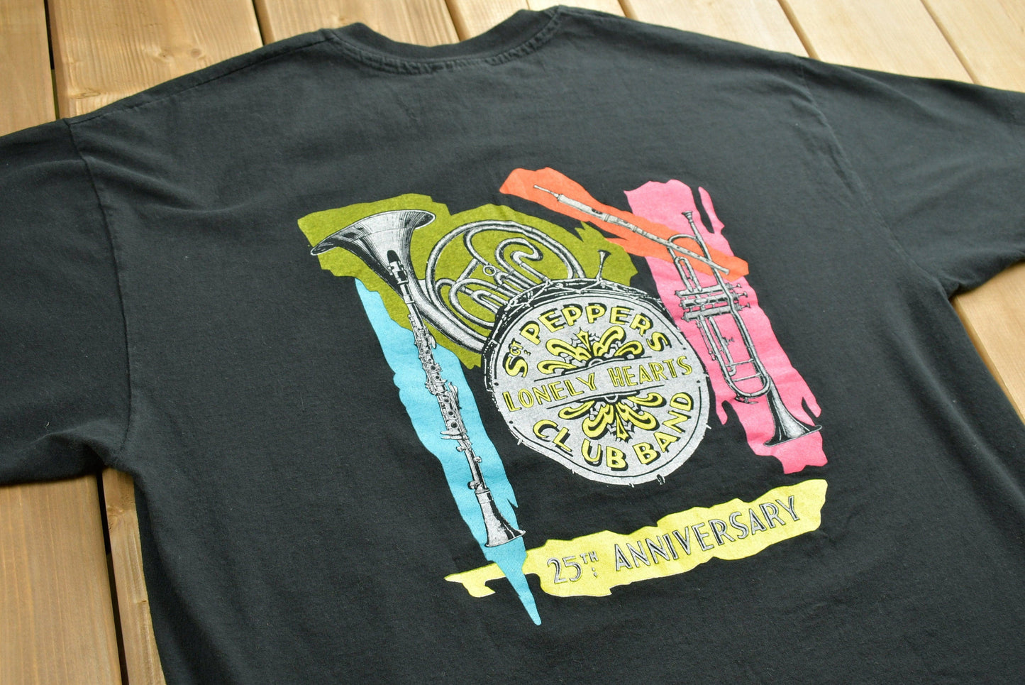 1992 The Beatles Sergeant Pepper Anniversary Tour T-shirt Men's Large from propervintagecanada
