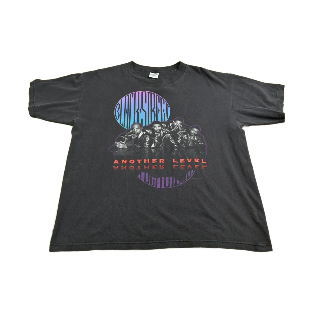 1997 Black Street No Diggity Tour T-shirt from propervintagecanada
