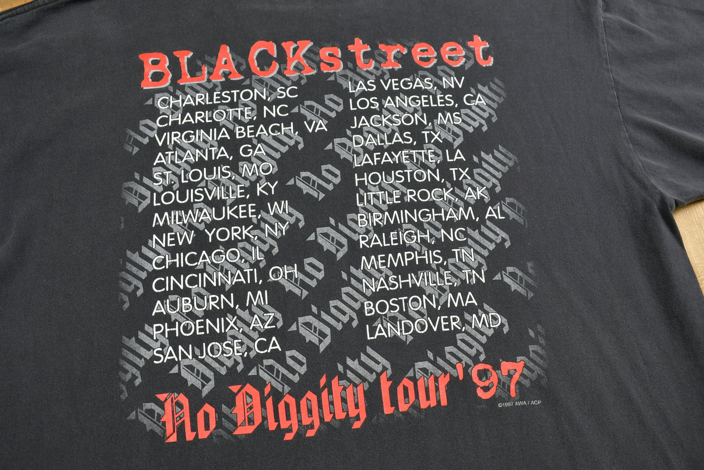 1997 Black Street No Diggity Tour T-shirt from propervintagecanada