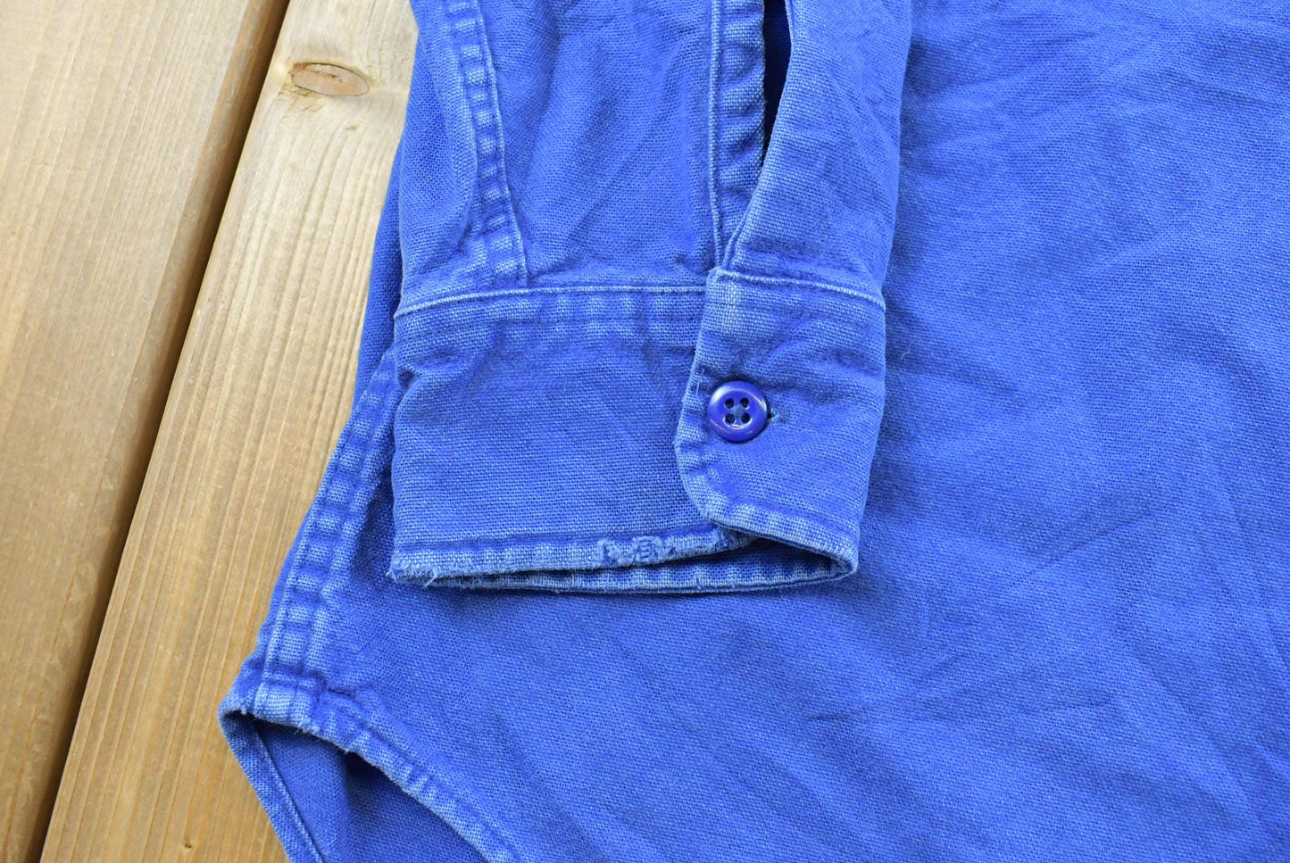 Vintage 1990s Woolrich Chamois Blue Button Up Shirt Men's L