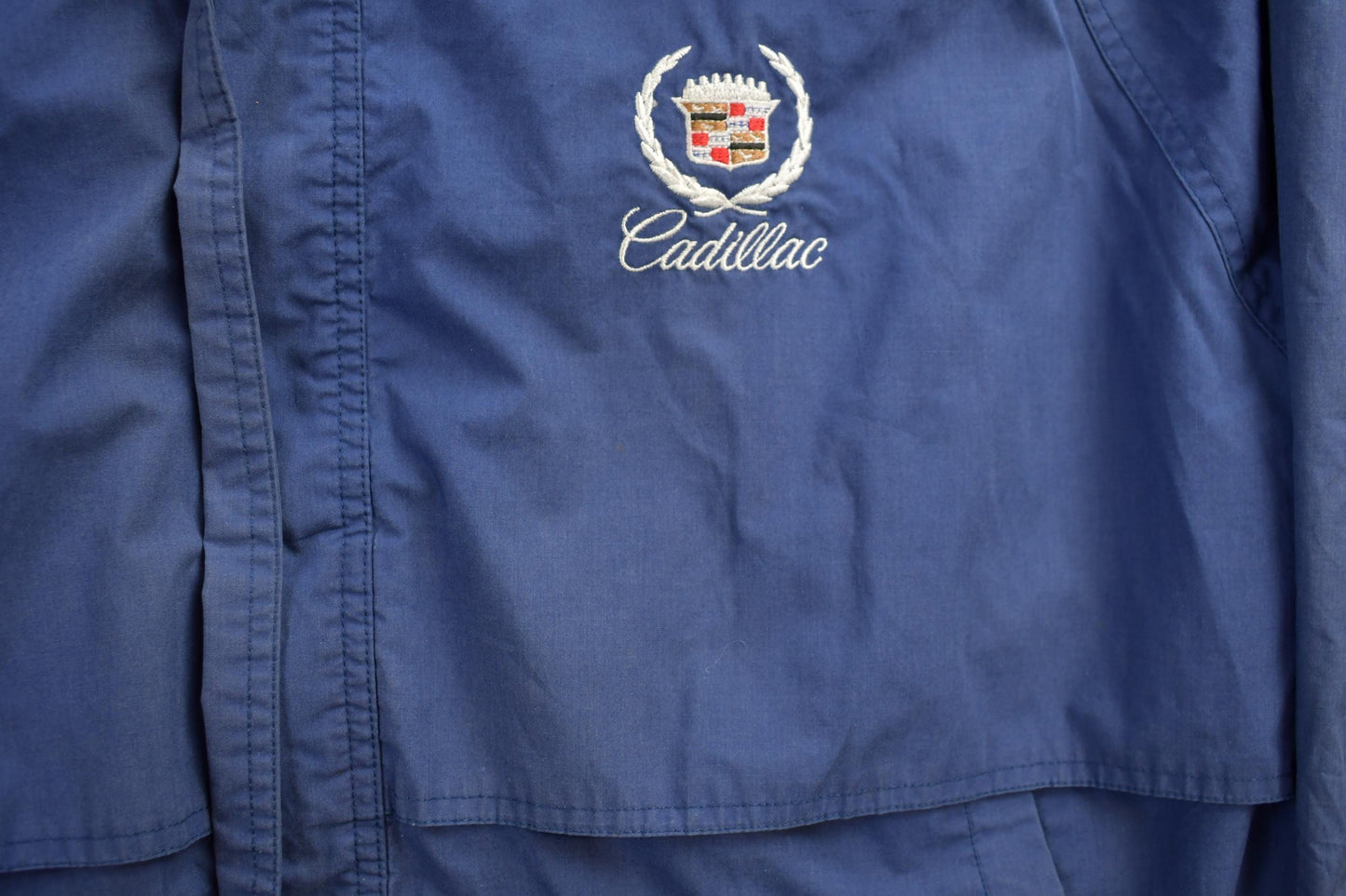 Vintage 1980s Cadillac Embroidered Windbreaker Jacket Men's XL