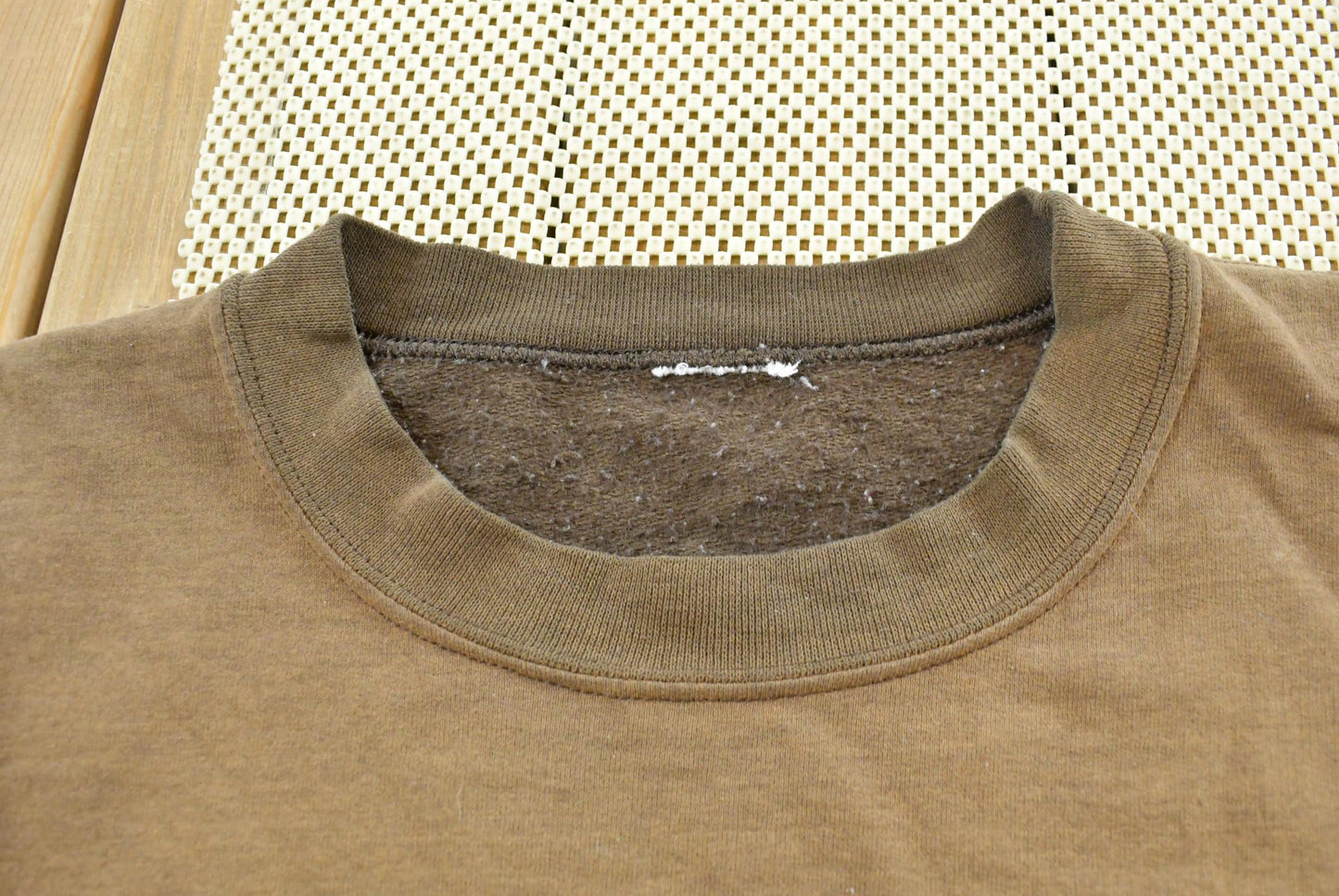 Vintage 1990s Up North Michigan Moose Embroidered Crewneck Sweatshirt Mens L