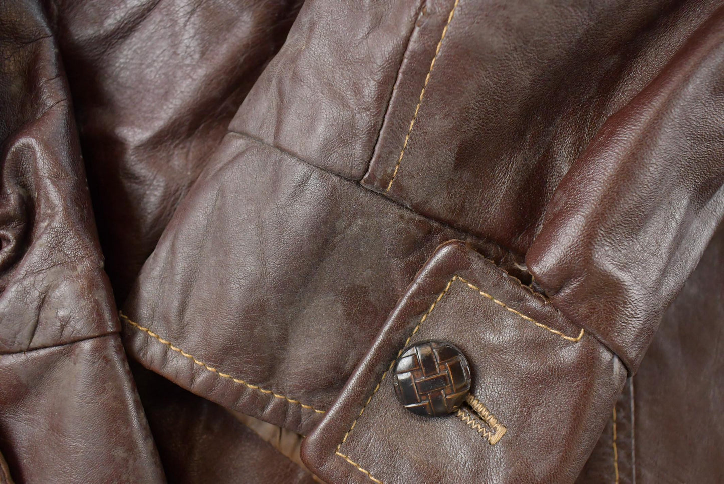 Vintage 1970s Sears The Mens Store Fur Lined Leather Jacket