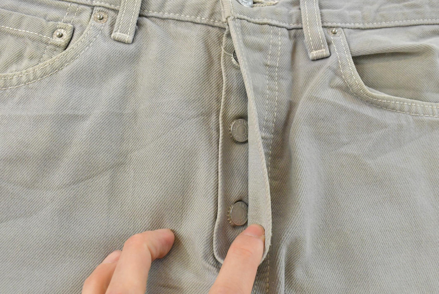 Vintage 1990s Levi's 501 Original Fit Gray Denim Jeans Men's 30 x 32