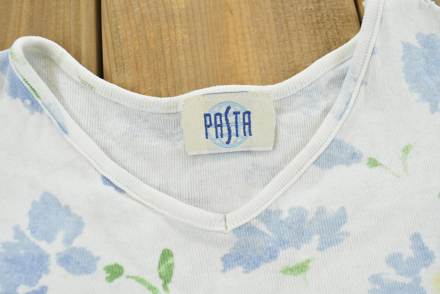 Vintage 1990s Pasta Flower Graphic Baby Tee T-Shirt Women's M