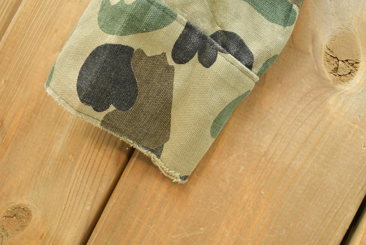 Vintage 1980s Frostproof Duck Camo Chamois Flannel Button Up Shirt Men's L