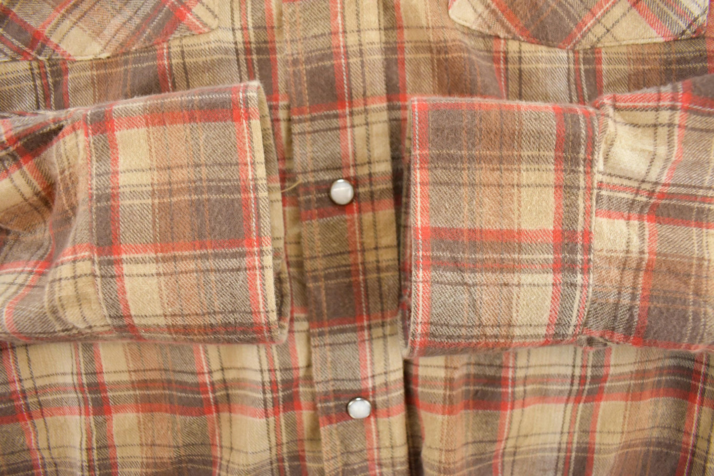 Vintage 1970s Levi's Western Plaid Pearl Snap Flannel Button Up Shirt Men's L