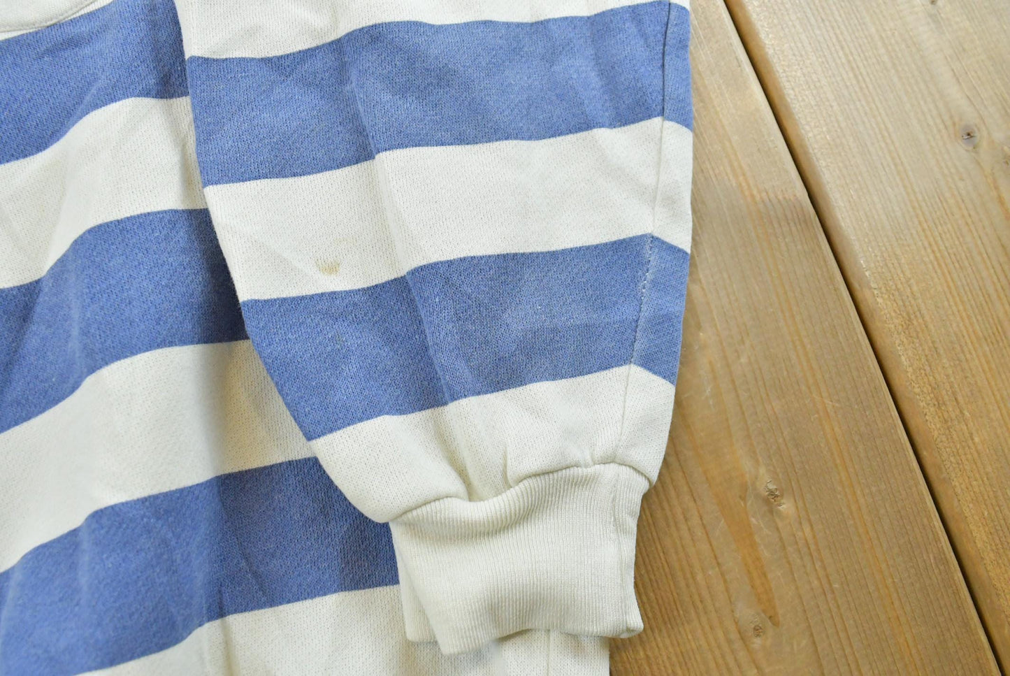 Vintage 1980s 10th Gear Striped Globe Print Crewneck Sweatshirt Men's M