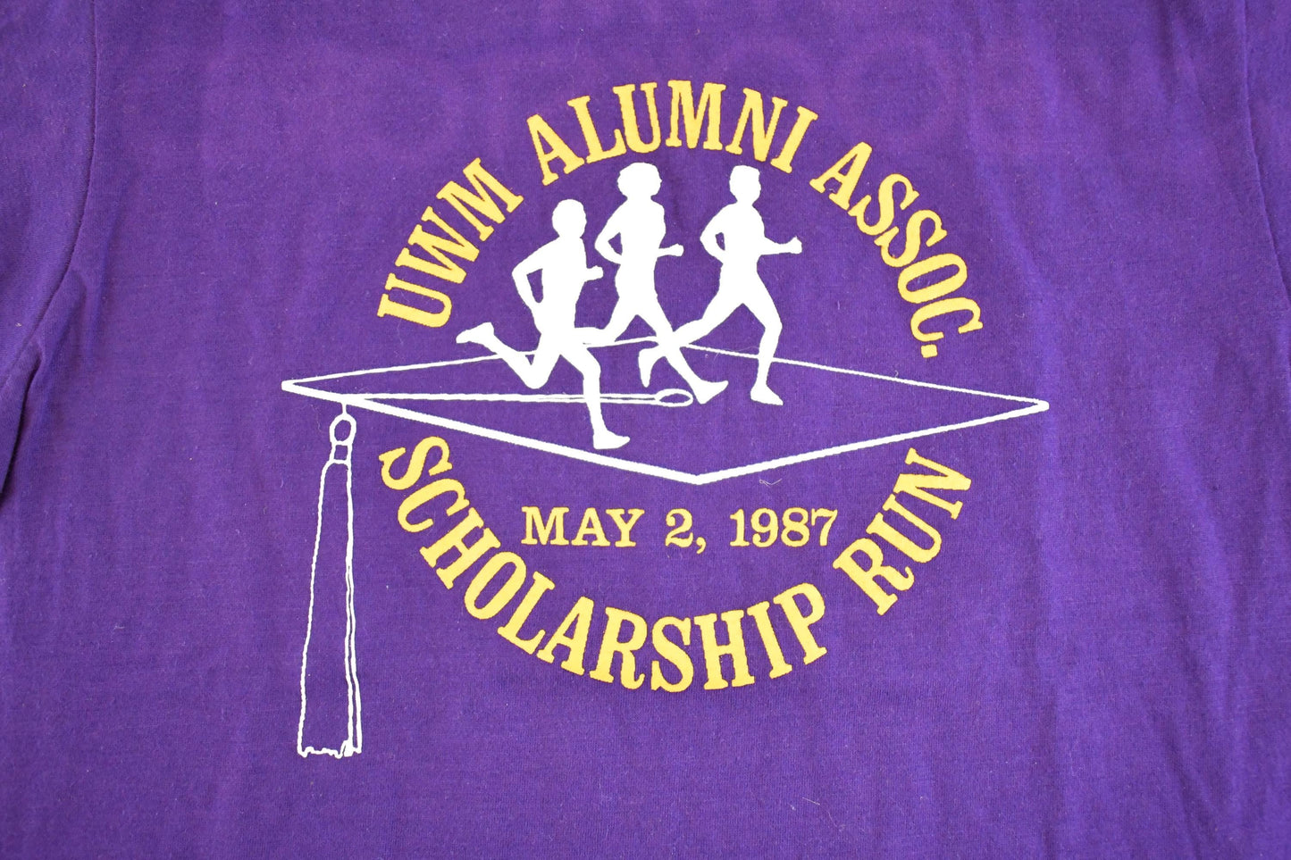 Vintage 1987 UWM Bookstore Scholarship Run Souvenir Travel T-Shirt Mens S