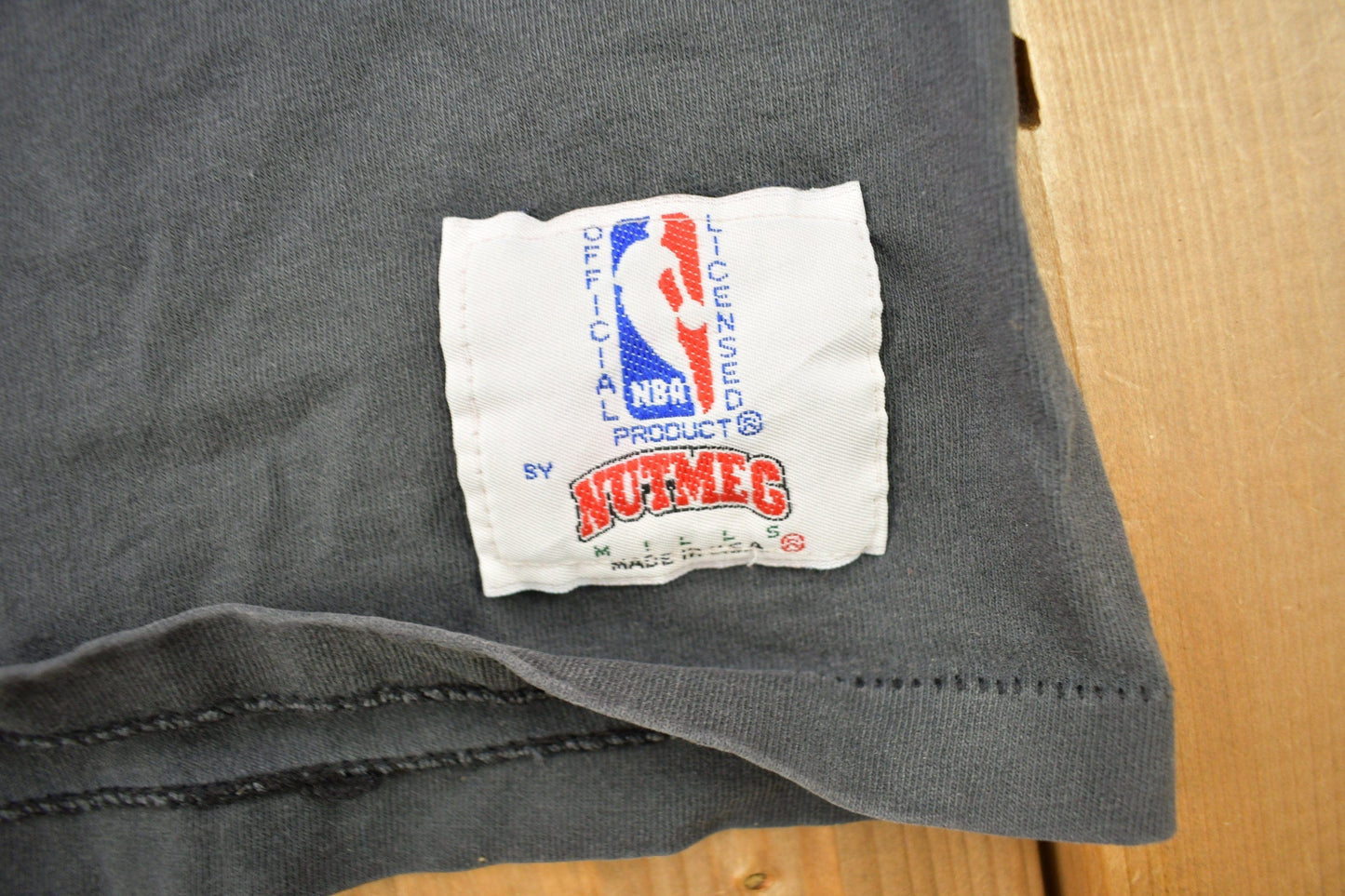 Vintage 1990s Chicago Bulls NBA Triple Threat Jordan Rodman Pippen Graphic T-Shirt Youth M