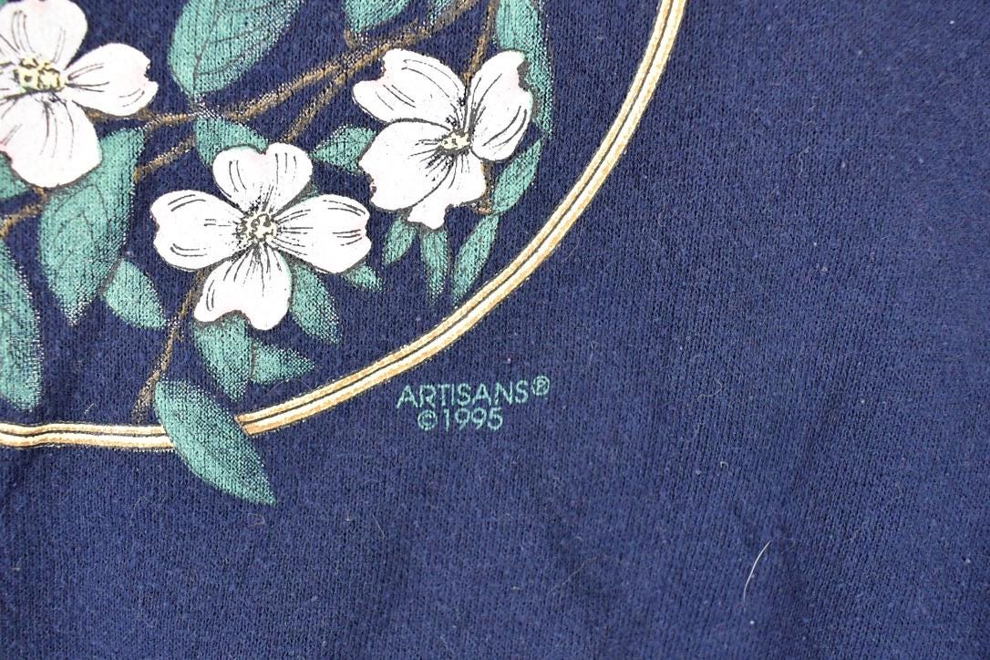 Vintage 1995 Artisans Embroidered Cardinal Bird Graphic Print Crewneck Sweatshirt Womens M