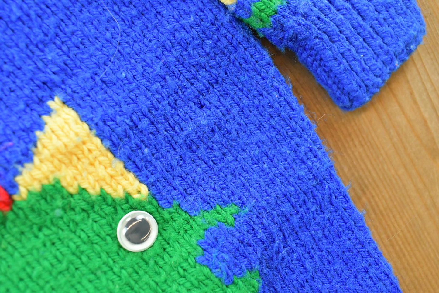 Vintage 1990s Stegosaurus Knit Sweater Youth XS