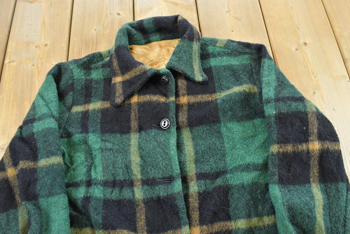 True Vintage 1970s Wool Flannel Over Shirt Shacket Men's S / Outdoors Hiking Button Up / 70s Plaid