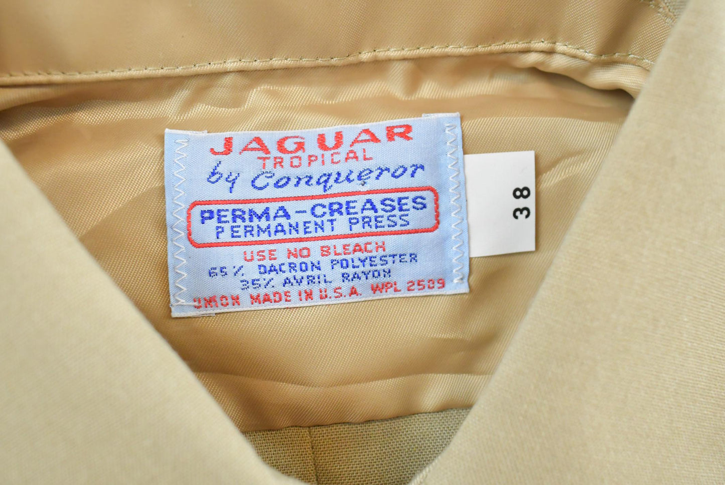 Vintage 1980s Jaguar Tropical by Conqueror Button Up Beige Safari Style Shirt Men's Men's Medium