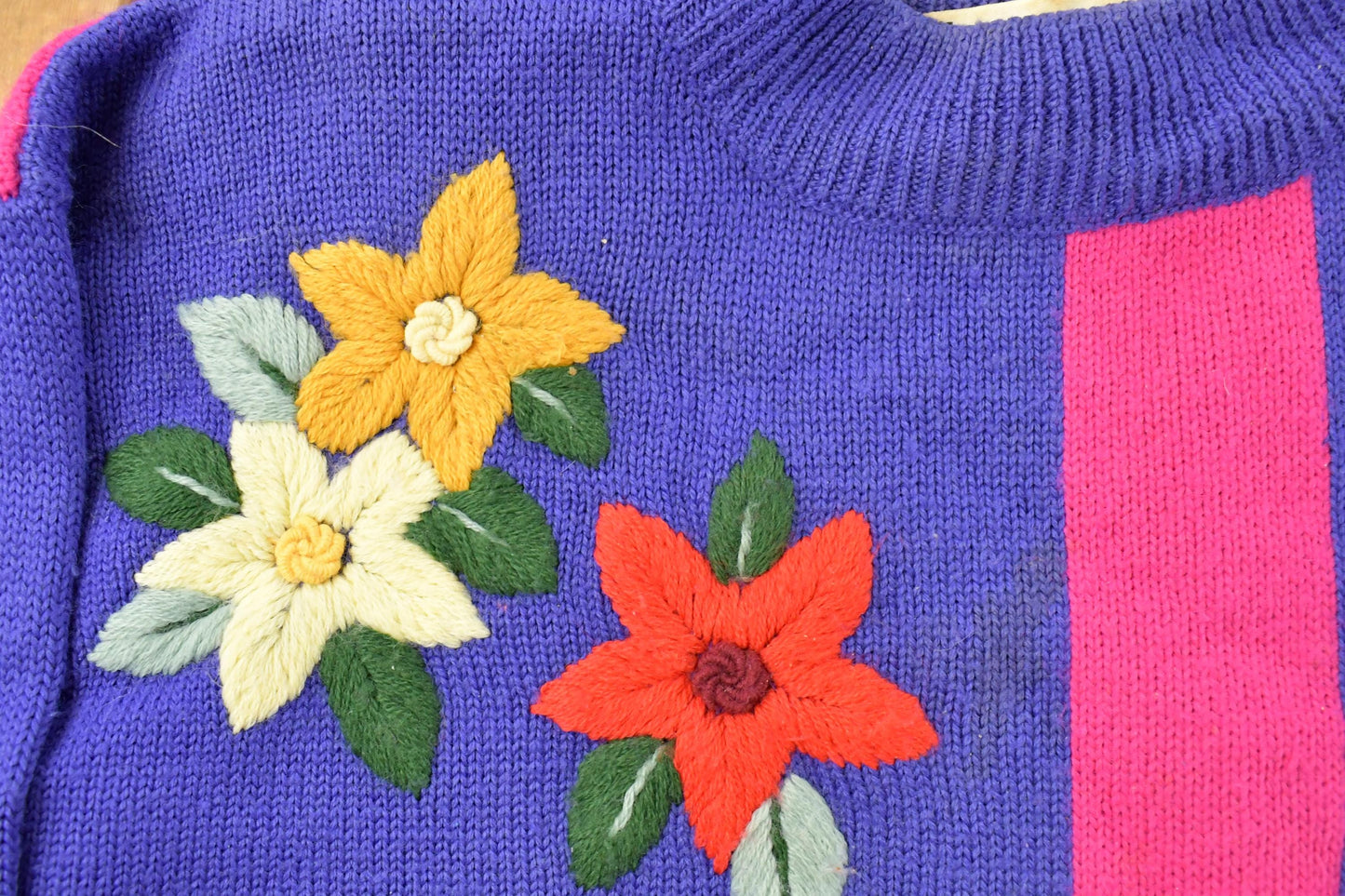 Vintage 1990s LL European Floral Knit Crewneck Sweater Women's XL