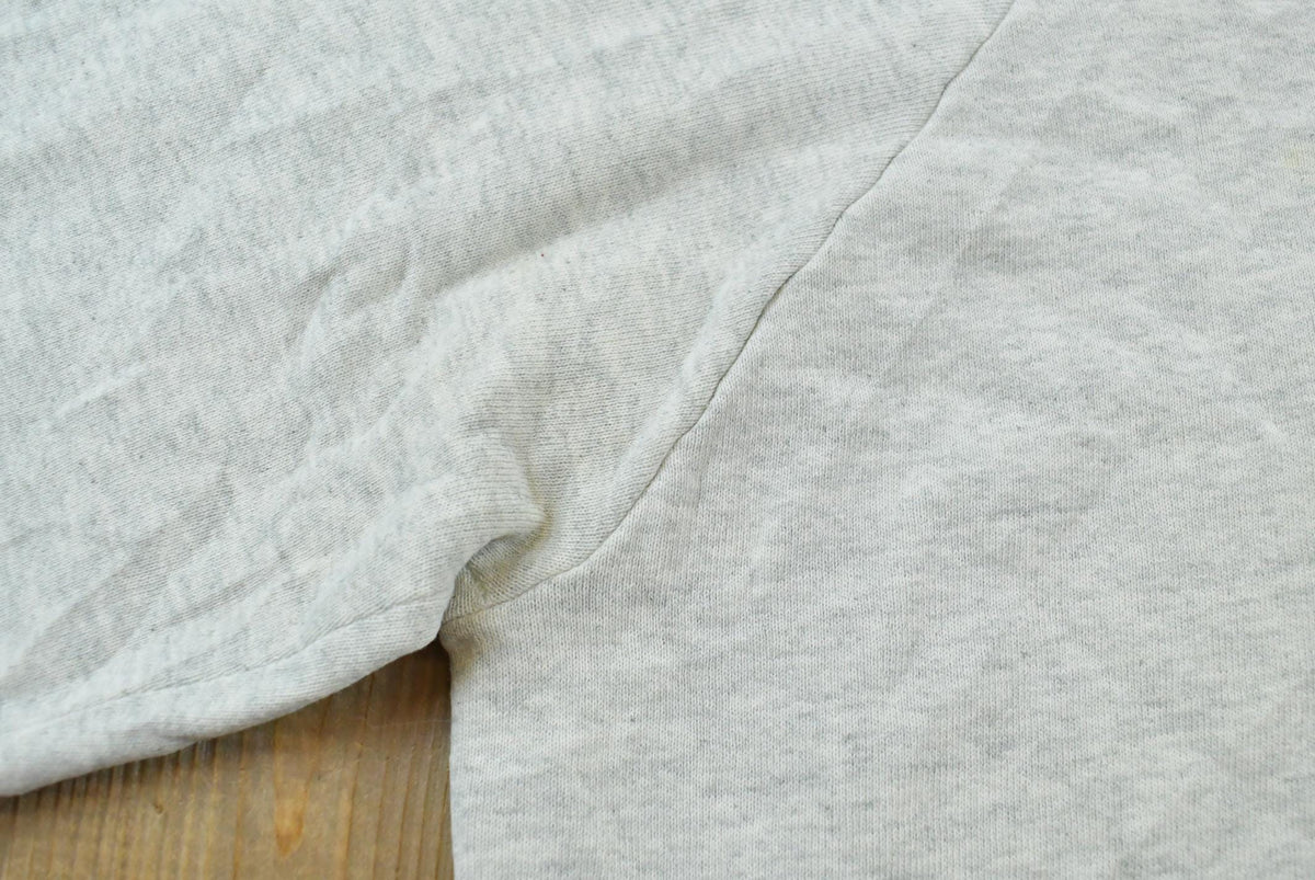 Vintage 1990s Embroidered Teddy Bear Love Raglan Crewneck Sweatshirt Men's S