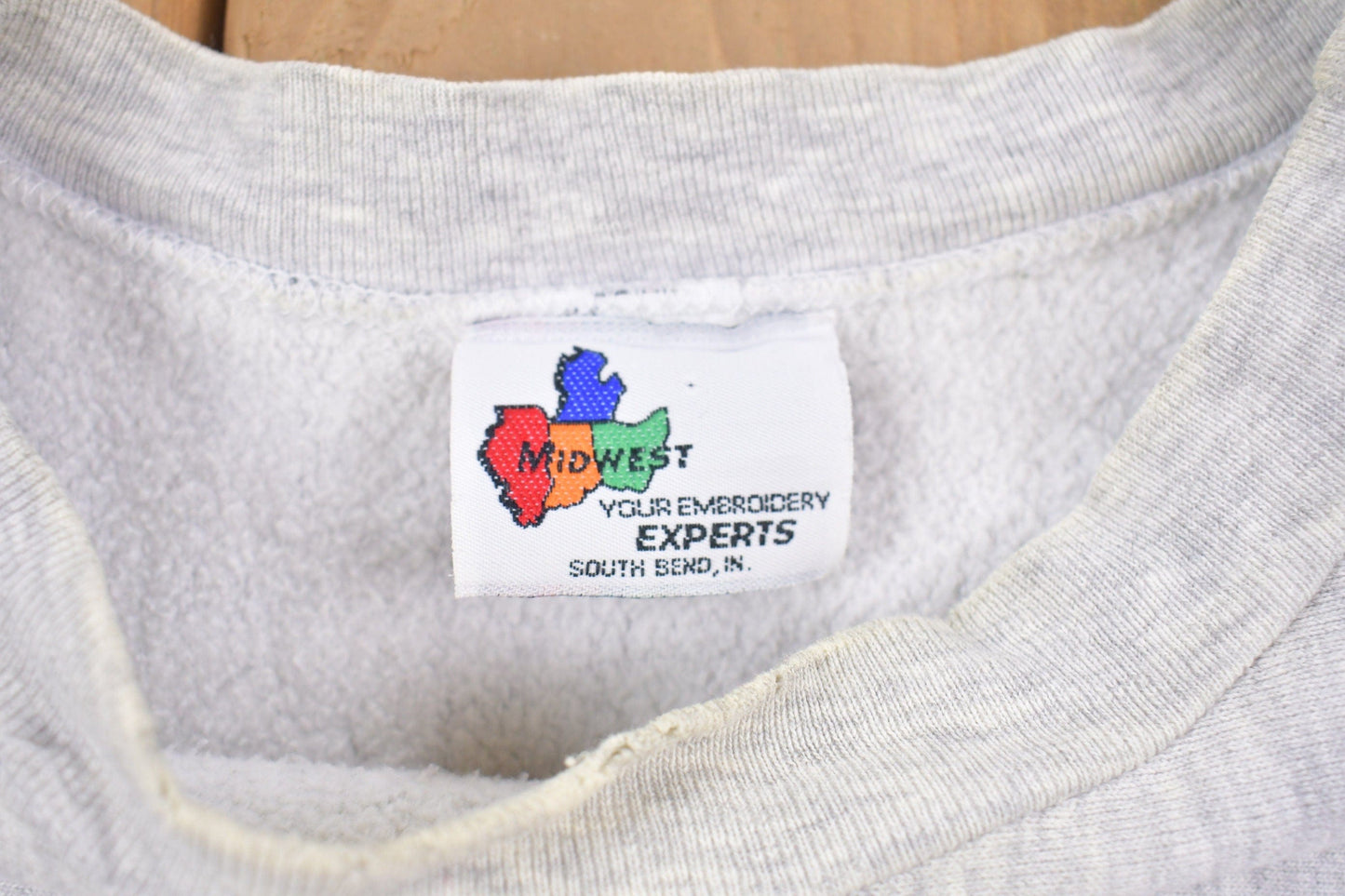 Vintage 1990s University of Notre Dame Fighting Irish Collegiate Crewneck Men's XL