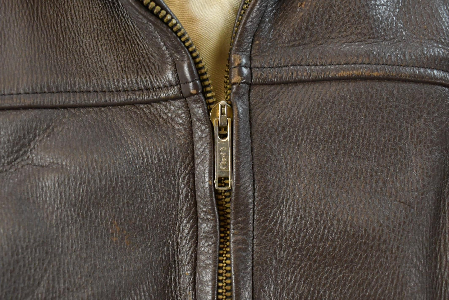 Vintage 1970s DeerWear Deer Skin Leather Bomber Jacket Made In USA Men's M