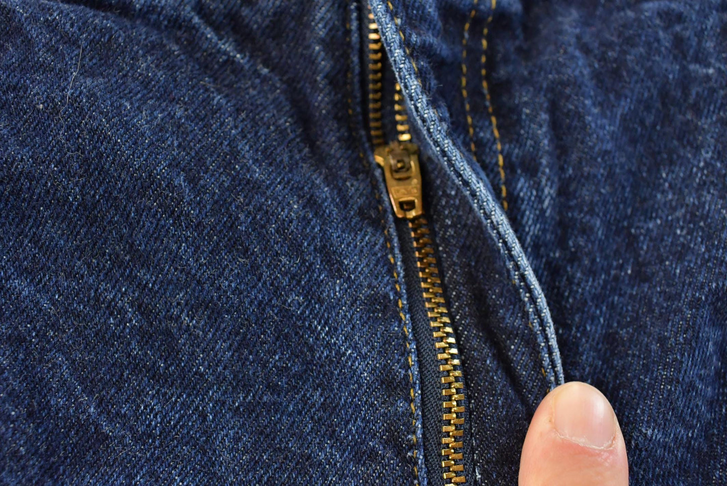 Vintage 1990s Levi's Two Horse Leather Tab Denim Dark Blue Jeans Men's 34 x 28