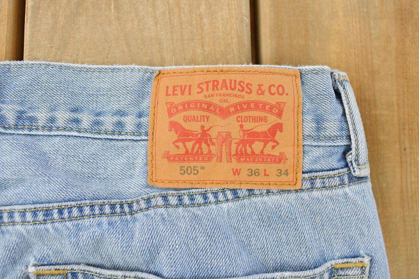Vintage 2000s Levi's 505 Regular Straight Denim Jeans Men's 36 x 32