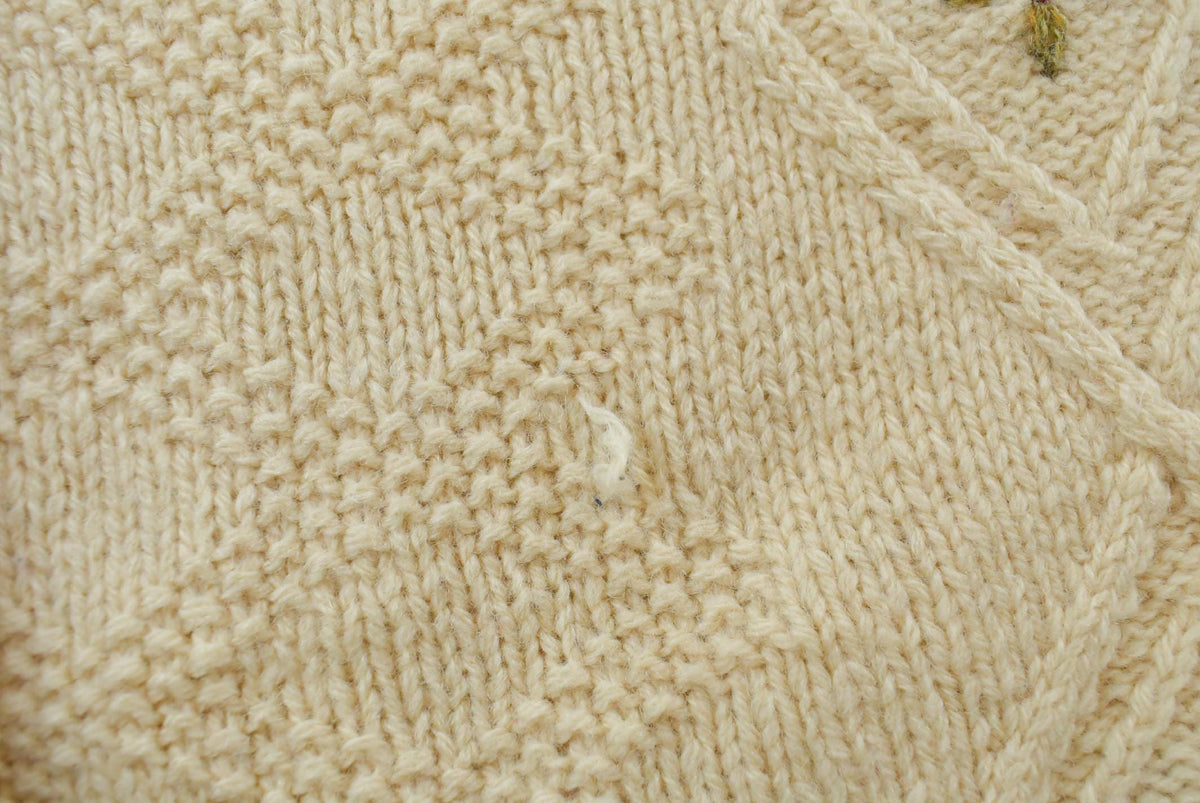 Vintage 1990s LL Bean Floral Pattern Embroidered Cable Knit Wool Sweater Men's XL