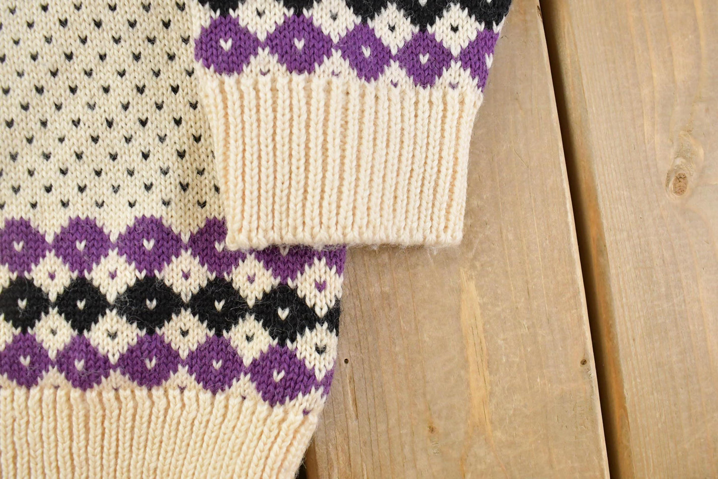 Vintage 1990s Skjaeveland Wool Nordic Knit Sweater Men's M
