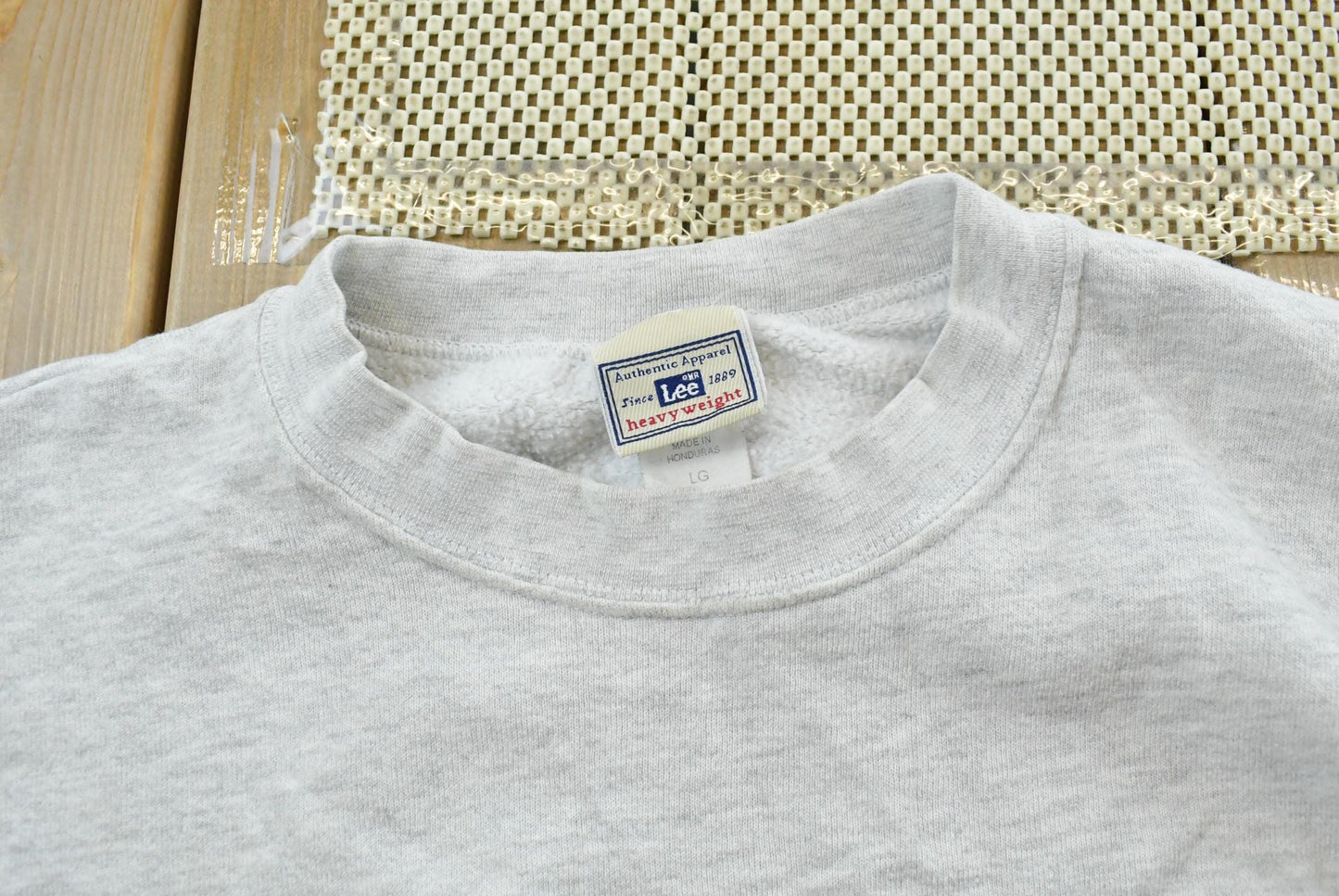 Vintage 2000s Yale University Crewneck Sweatshirt Men's M / 00s Collegiate Sweater / Bulldogs / Ivy League / Y2K Streetwear