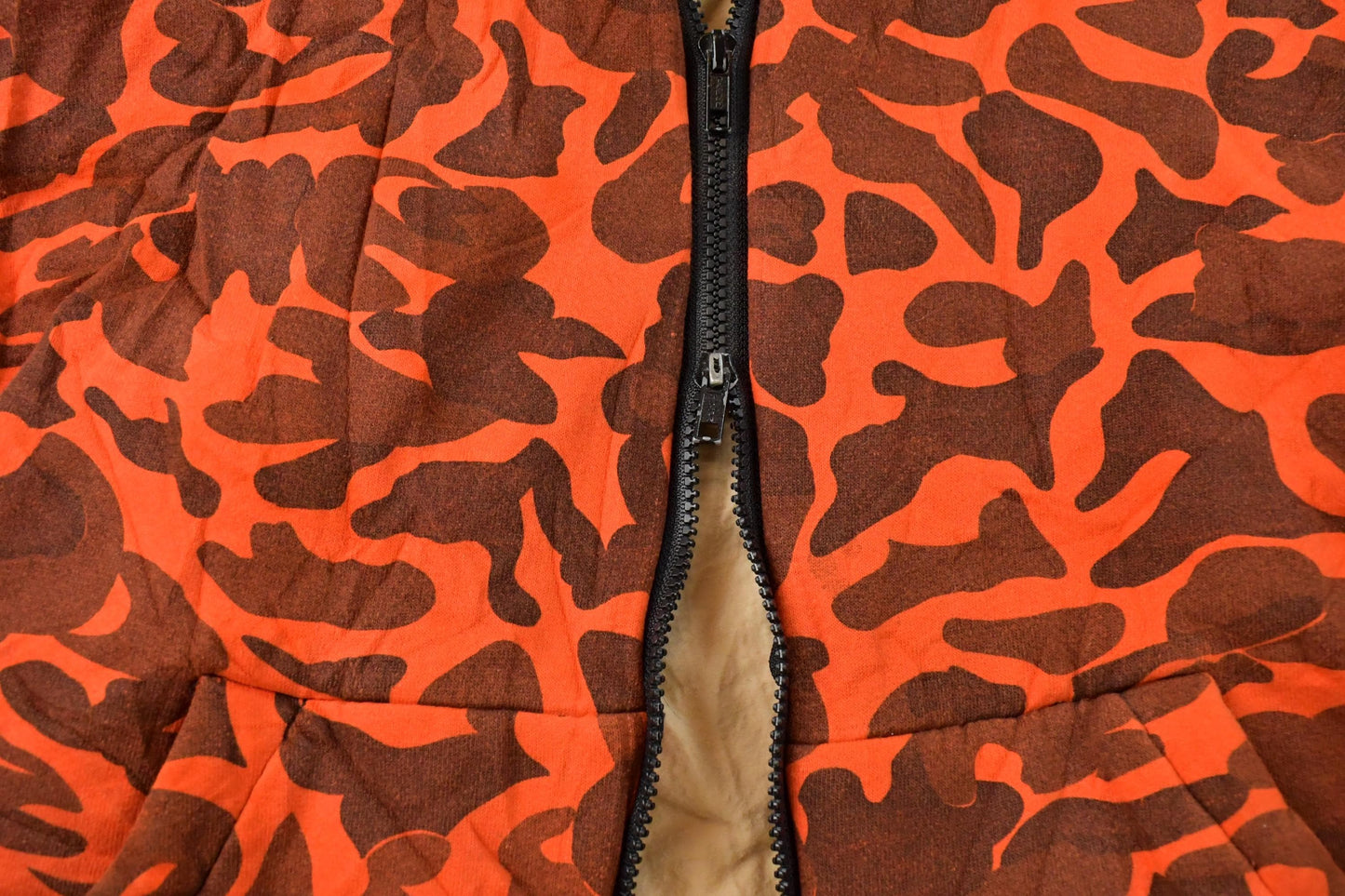 Vintage 1980s Lined Orange Woodland Camo Full Zip Hoodie Men's M