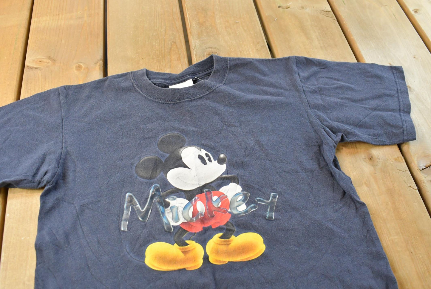 Vintage 2000s Walt Disney Store Mickey Mouse T-Shirt Youth L