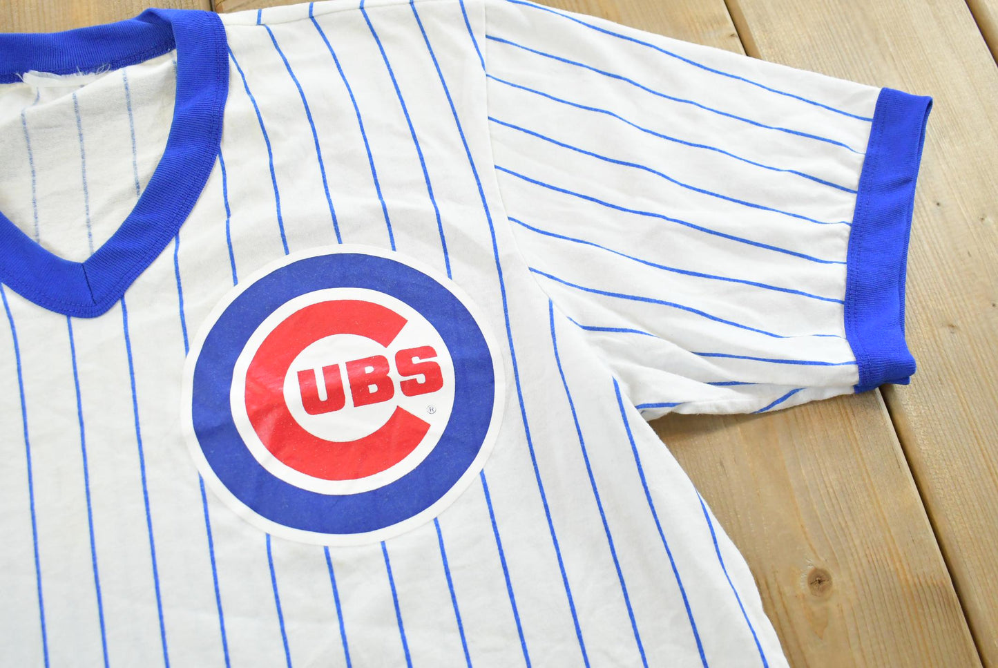 Vintage 1990s Chicago Cubs Majestic Pinstripe Ringer T-Shirt Mens M