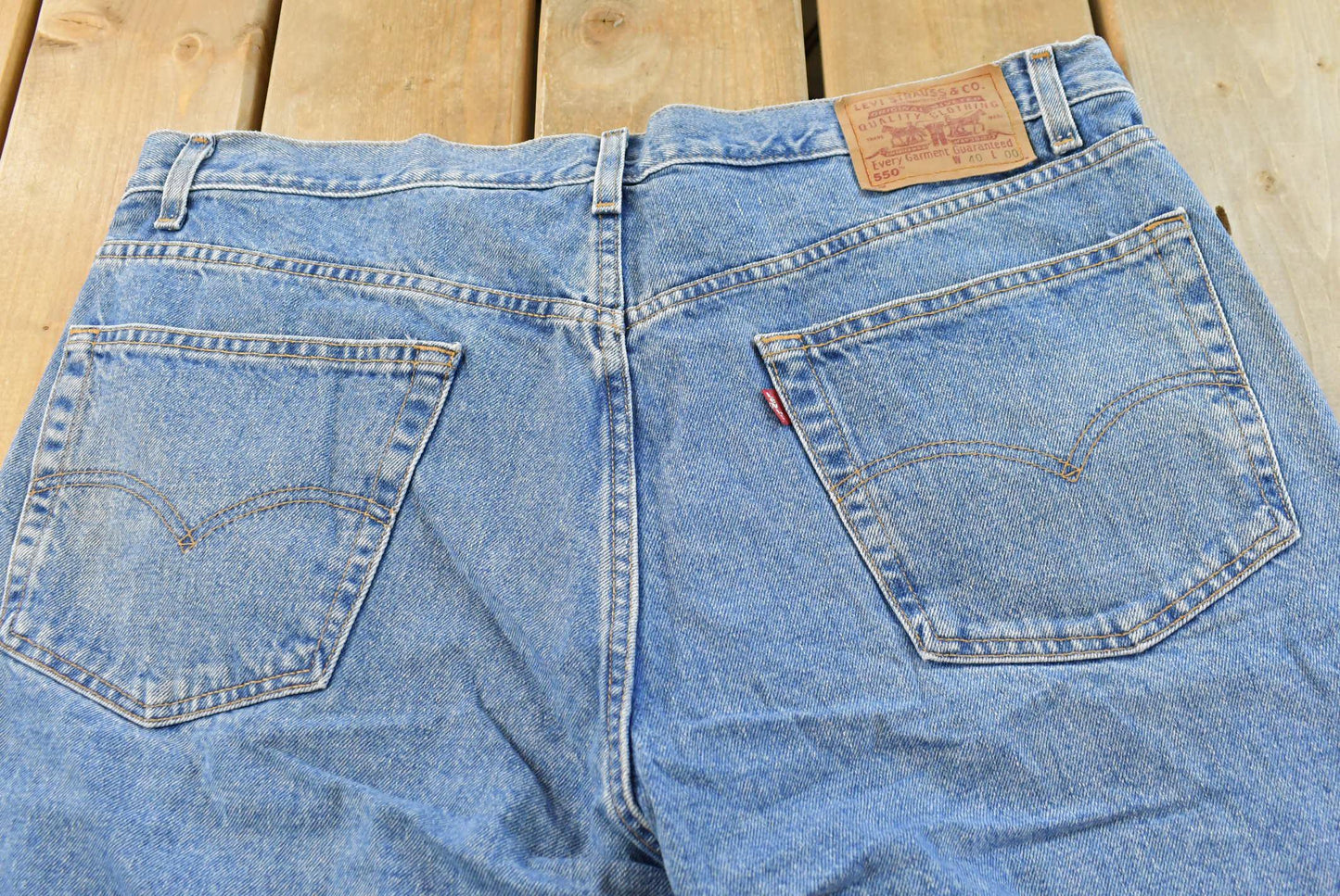 Vintage 1990s Levi's 550 Relaxed Fit Denim Blue Jean Shorts Men's 38