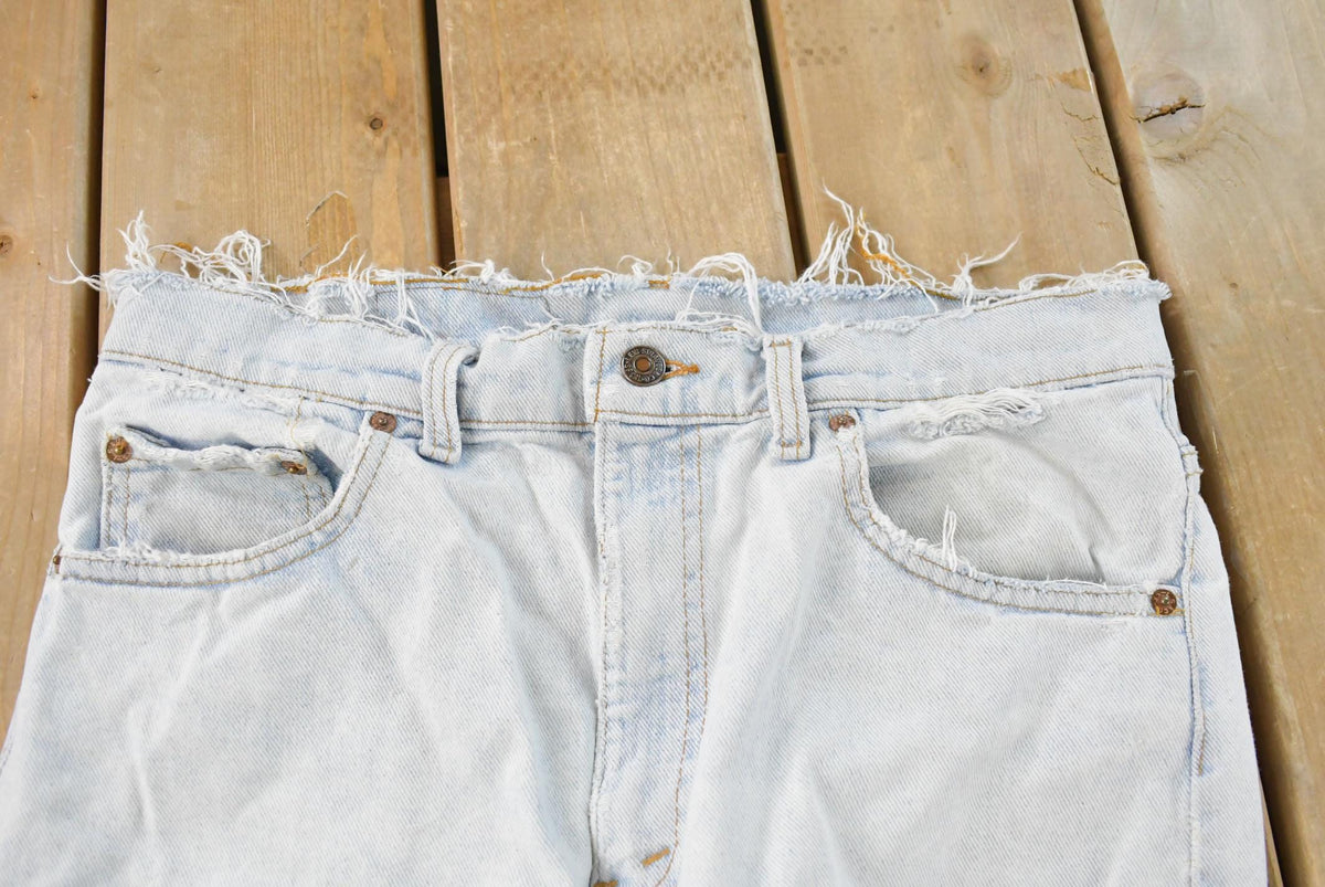 Vintage 1990s Levi's 550 Relaxed Tapered Fit Denim Jeans Men's 32 x 32.5