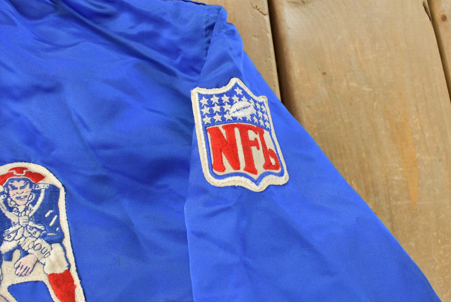 Vintage 1980s New England Patriots NFL Satin Snap Button Bomber Jacket Men's Medium