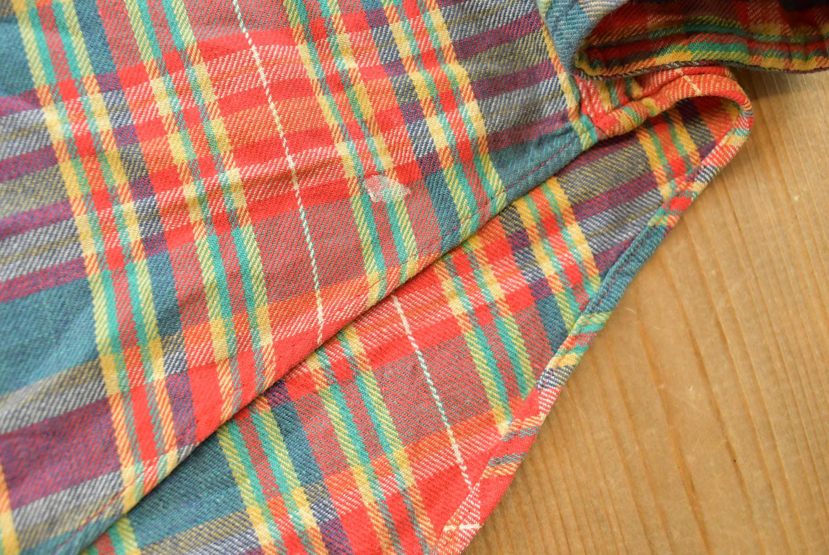 Vintage 1990s Boston Traders Plaid Flannel Button Up Shirt Men's M